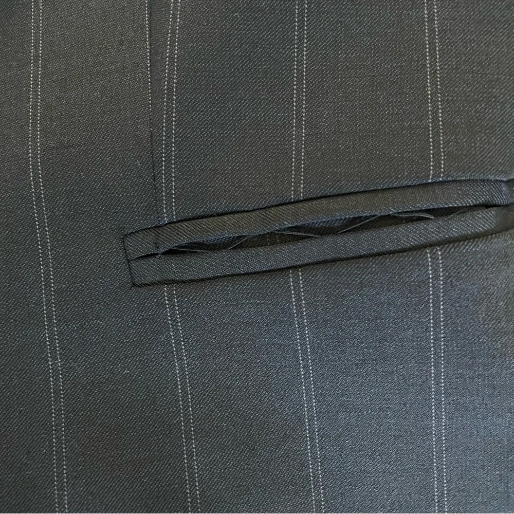 ANTONIO MELANI Navy Blue pin stripe long Blazer single breasted wool Sz: 8 NWOT - Picture 7 of 10